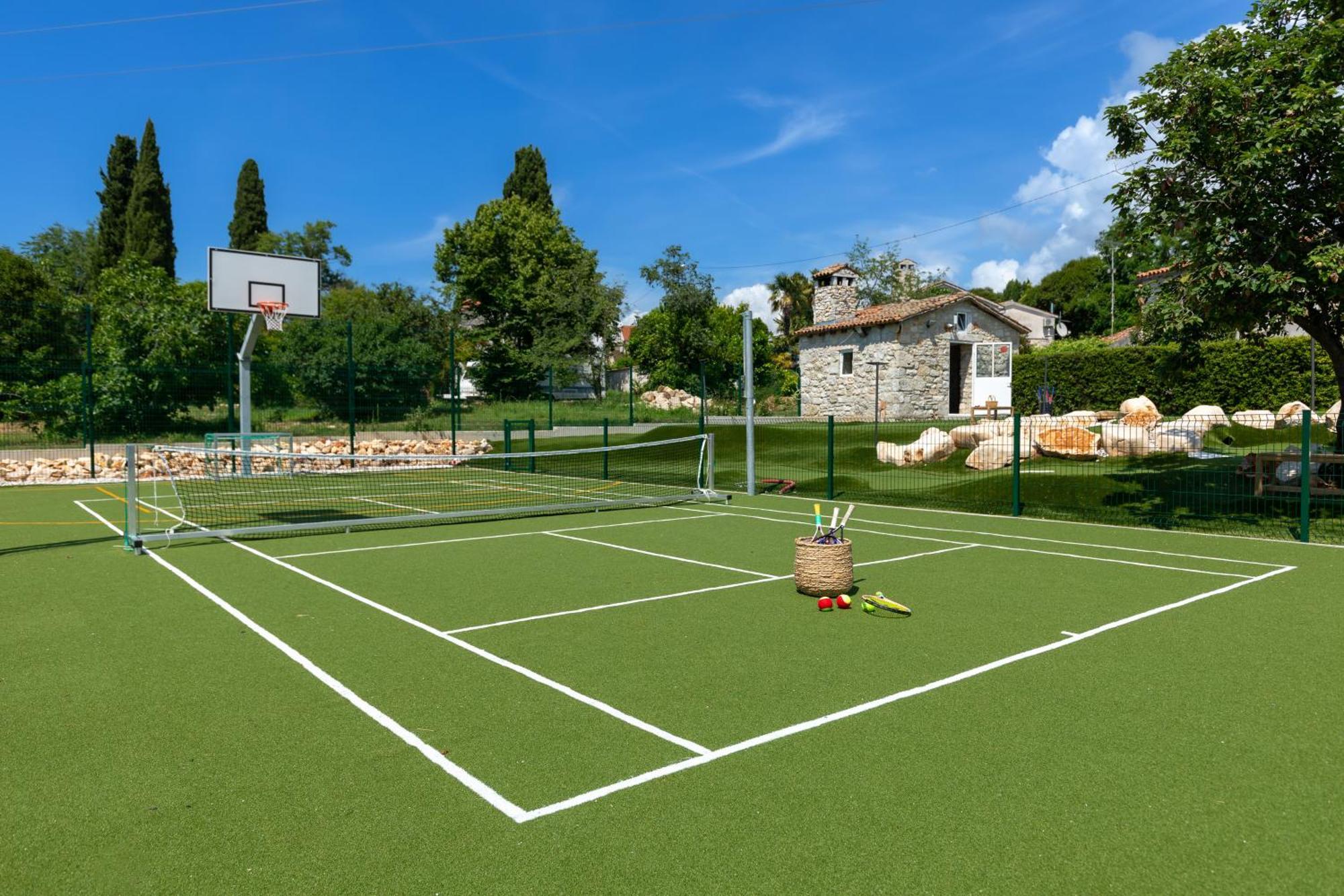 Grota Poreč